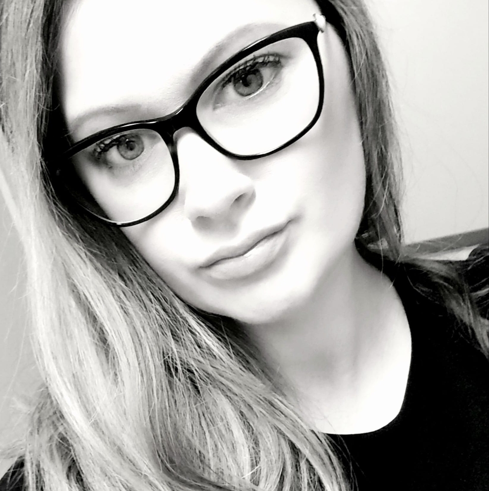 Meet your Posher, Paula